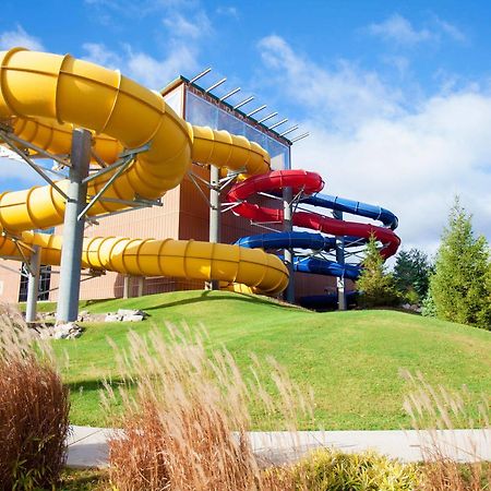 Split Rock Resort Лейк-Хармони Экстерьер фото