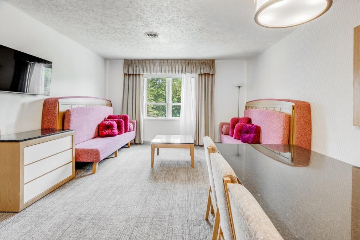 Split Rock Resort Лейк-Хармони Экстерьер фото