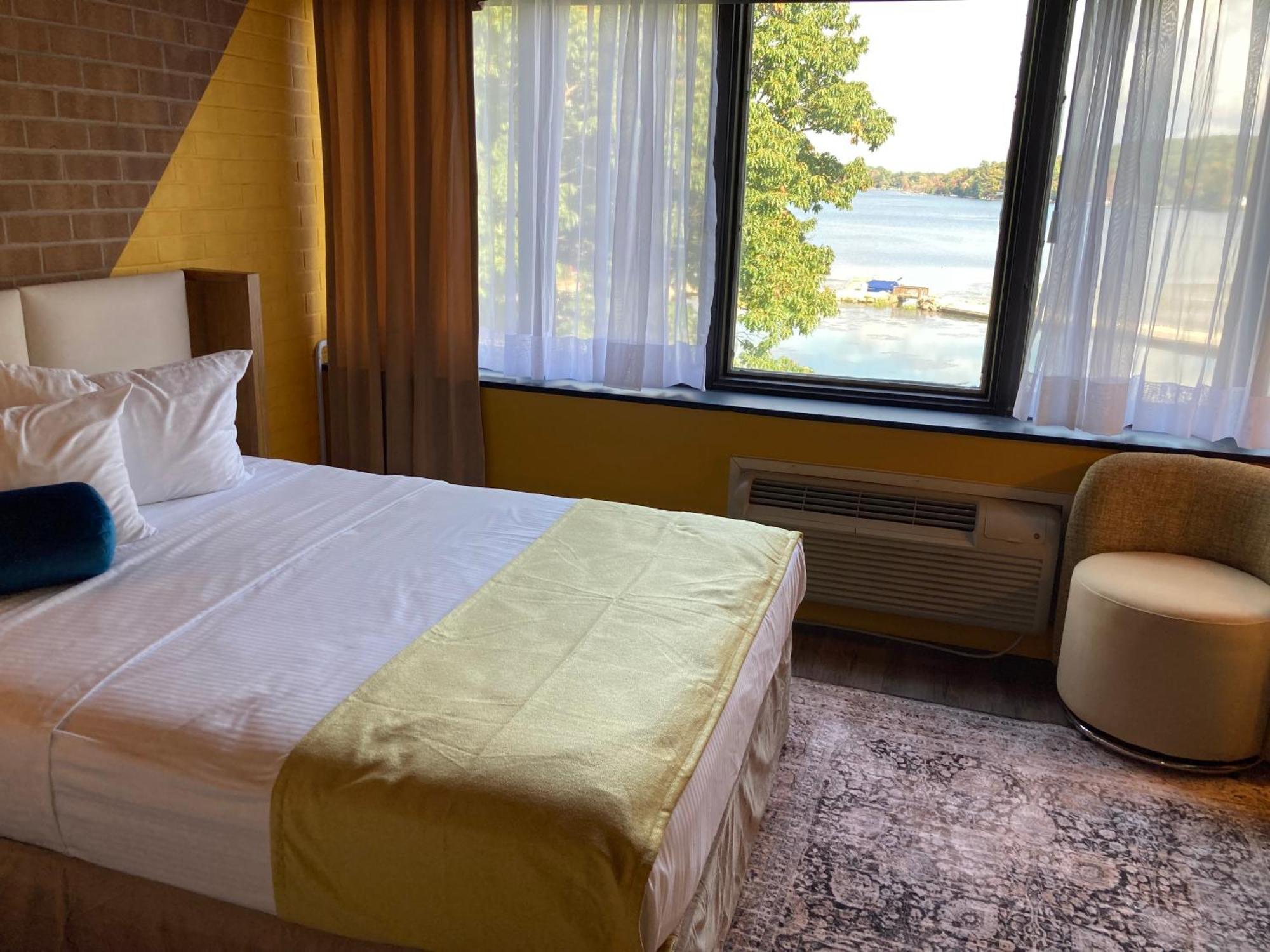 Split Rock Resort Лейк-Хармони Экстерьер фото