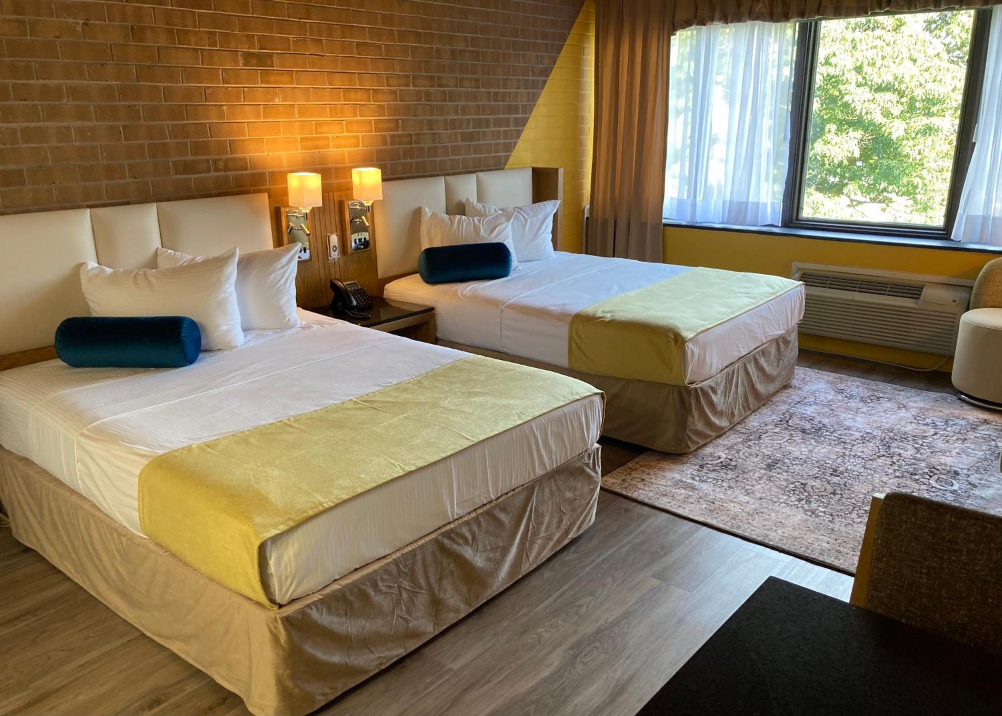 Split Rock Resort Лейк-Хармони Экстерьер фото